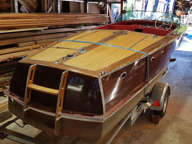 Swiss-Craft Mahagoni Sportboot